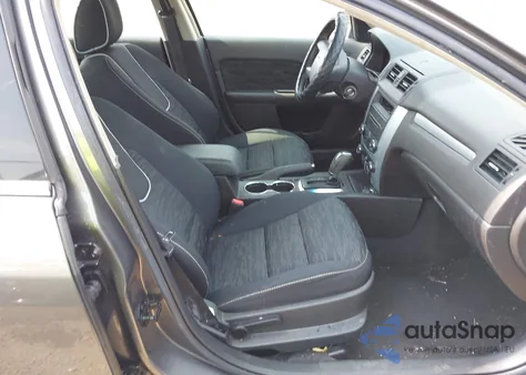 2010 Ford Fusion Se z USA, uszkodzony, nr VIN 3FAHP0HA0AR376376